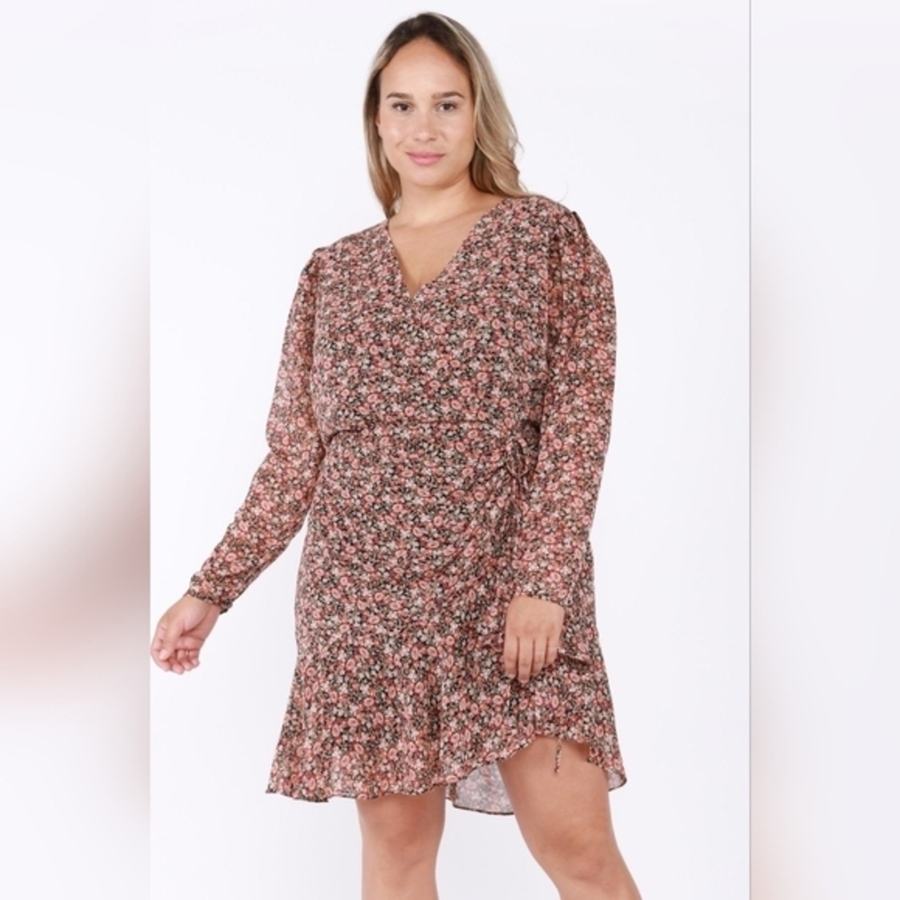Floral V-Neck Dress - Black and Pink SIZE L Casual